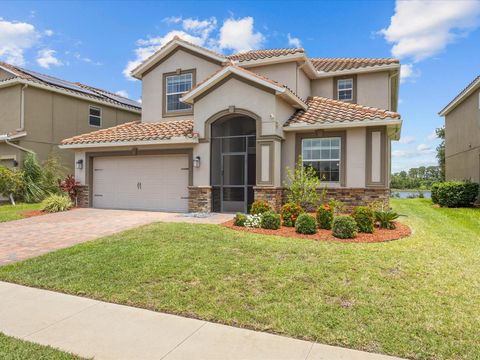 Photo of 2105 Lake Side Avenue, Davenport, FL 33837 (MLS # O6315864)