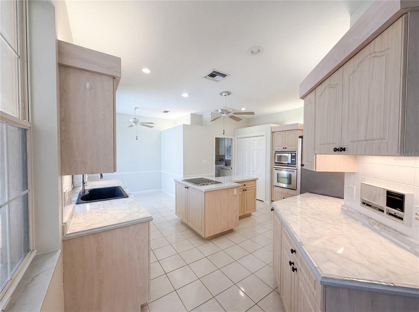 3608 CREEKSIDE DRIVE