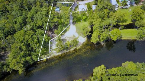 Photo of 106 SW Monument Lane, Fort White, FL 32038 (MLS # GC533836)