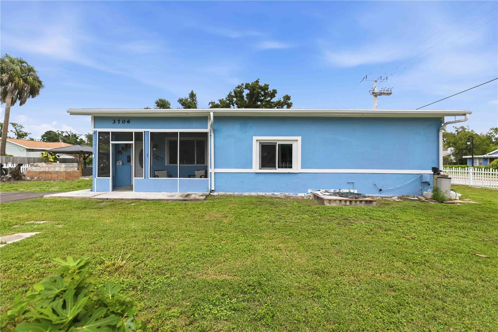 3706 OLD BRADENTON ROAD