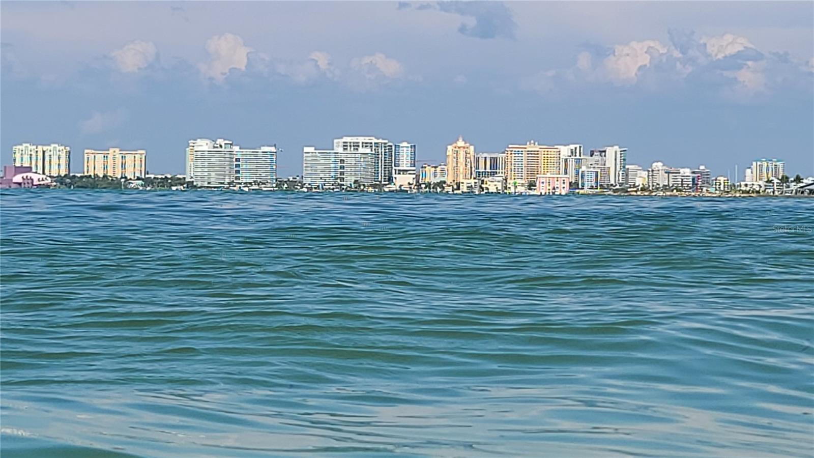 TANGERINE BAY CLUB - Residential