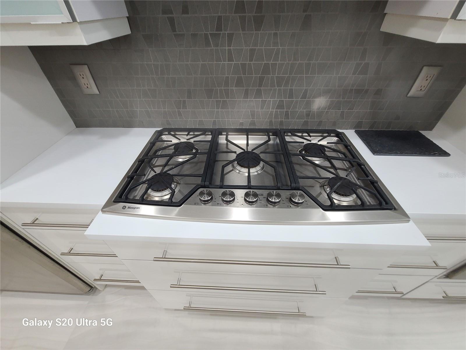 TANGERINE BAY CLUB - Residential