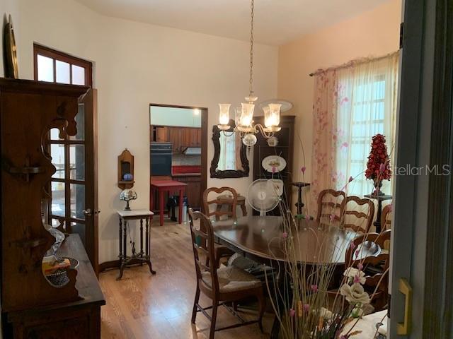 ASHFORD 1364 - Residential