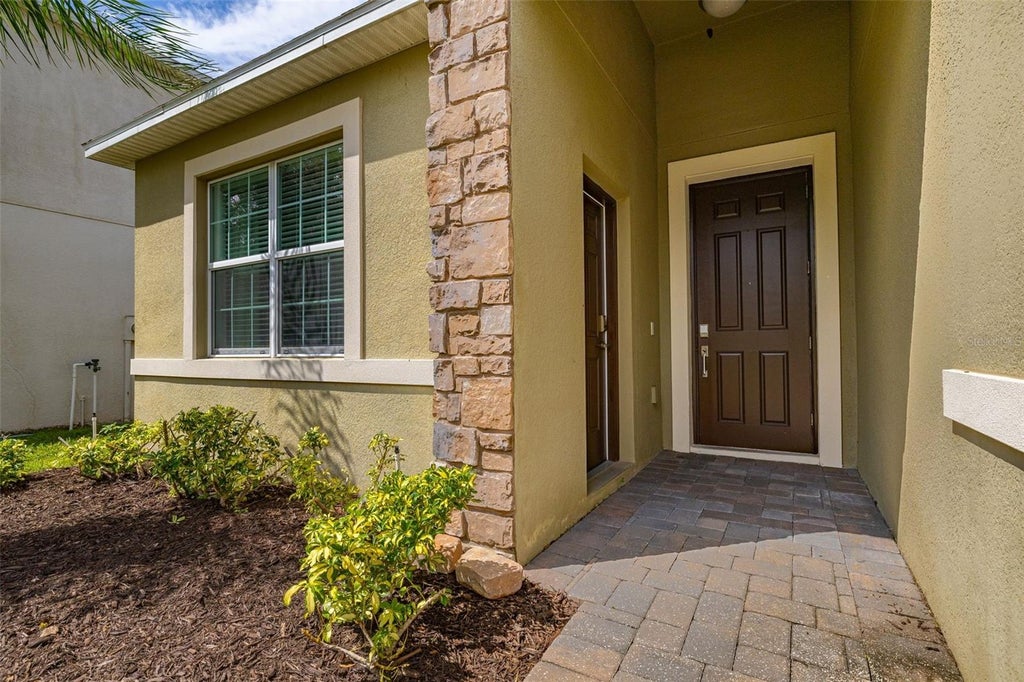 Photo of 195 Preston Avenue, Davenport, FL 33837 (MLS # S5157486)