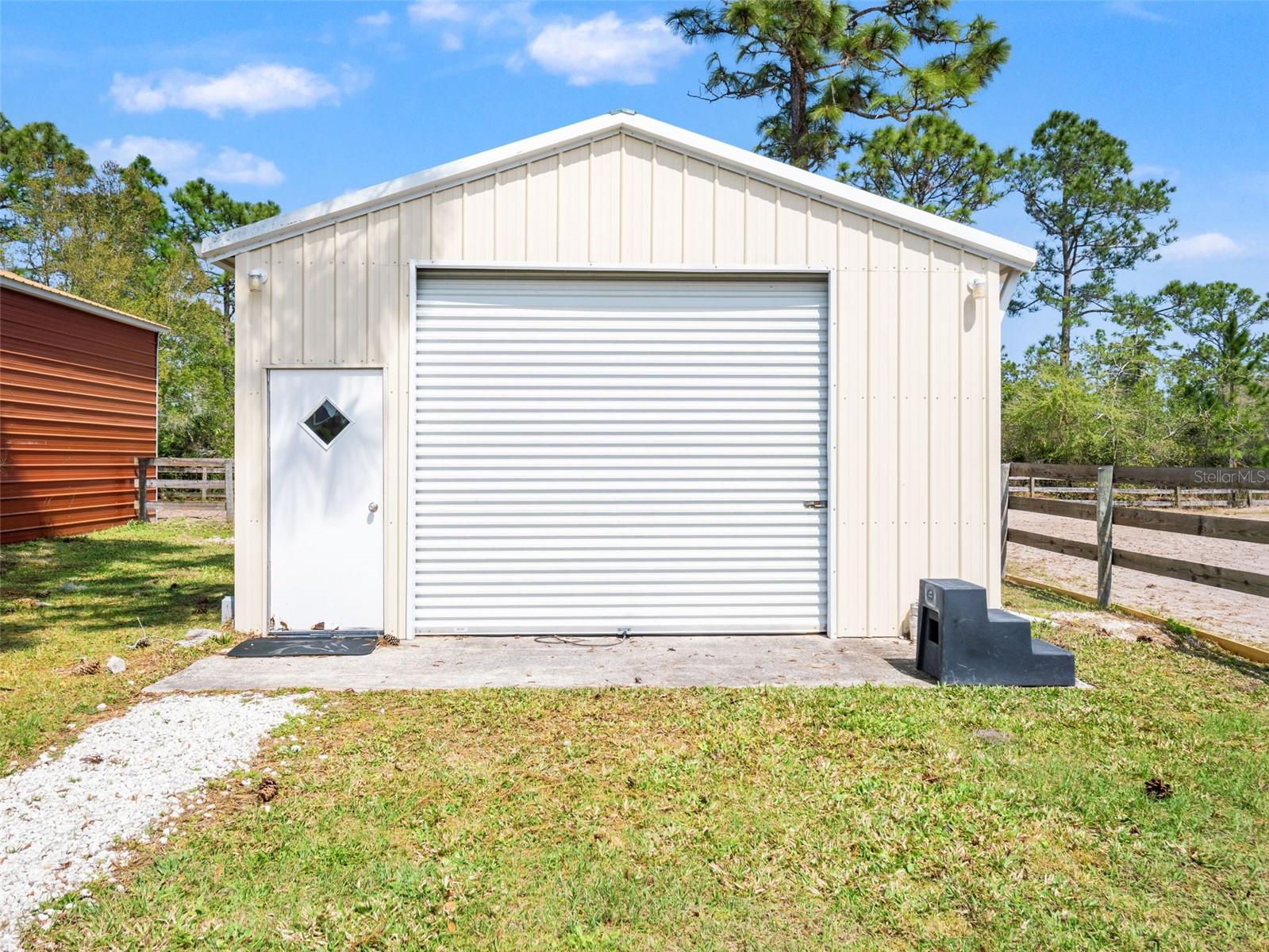 WEDGEFIELD/ ROCKET CITY - Residential