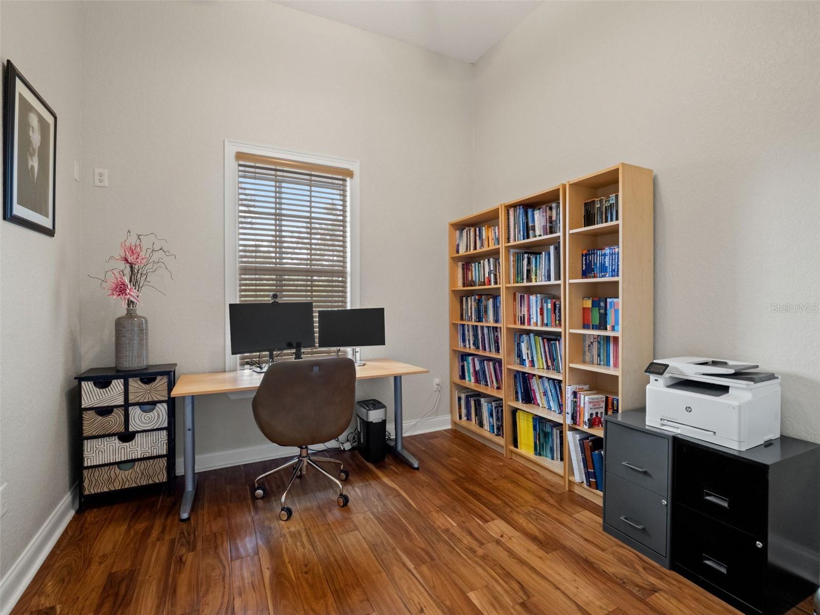 WEDGEFIELD/ ROCKET CITY - Residential