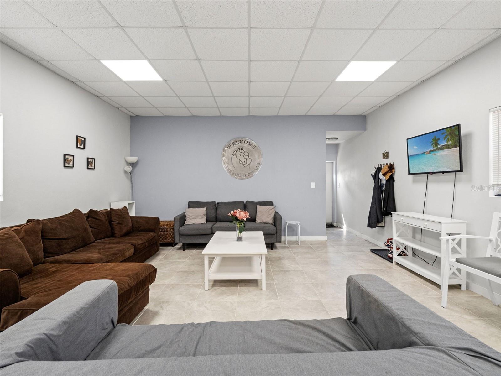 WEDGEFIELD/ ROCKET CITY - Residential