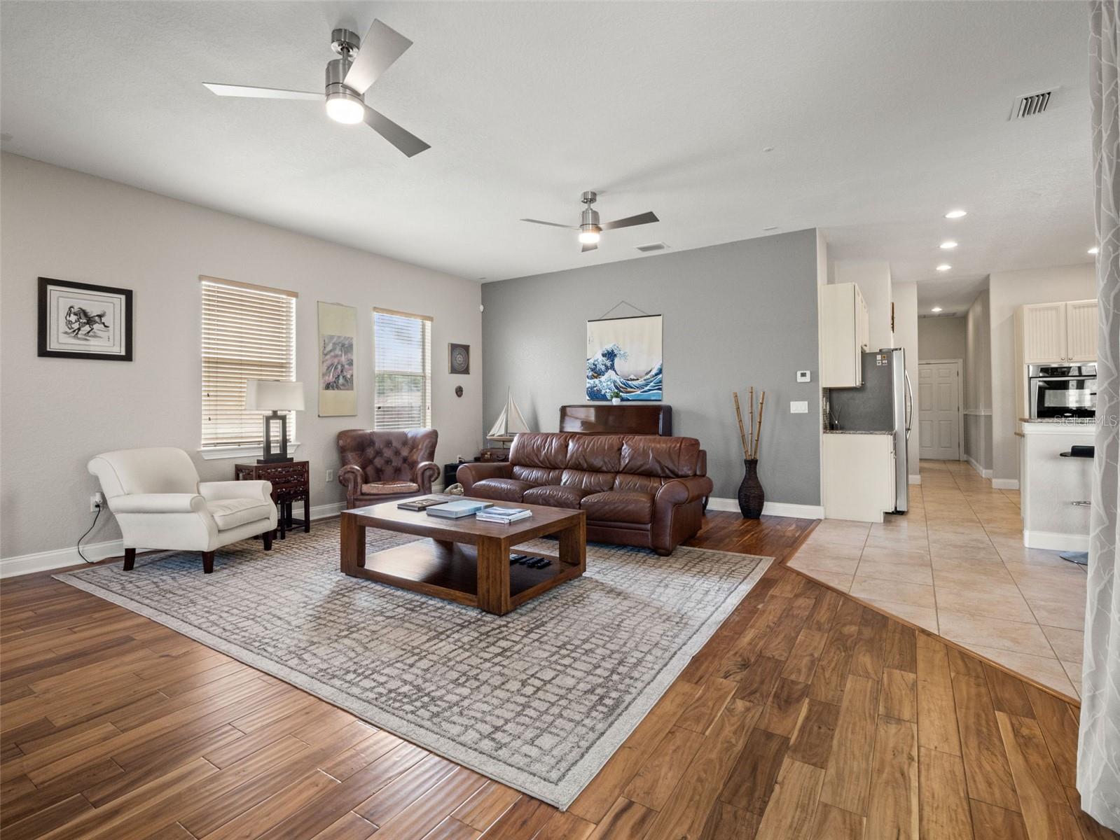 WEDGEFIELD/ ROCKET CITY - Residential