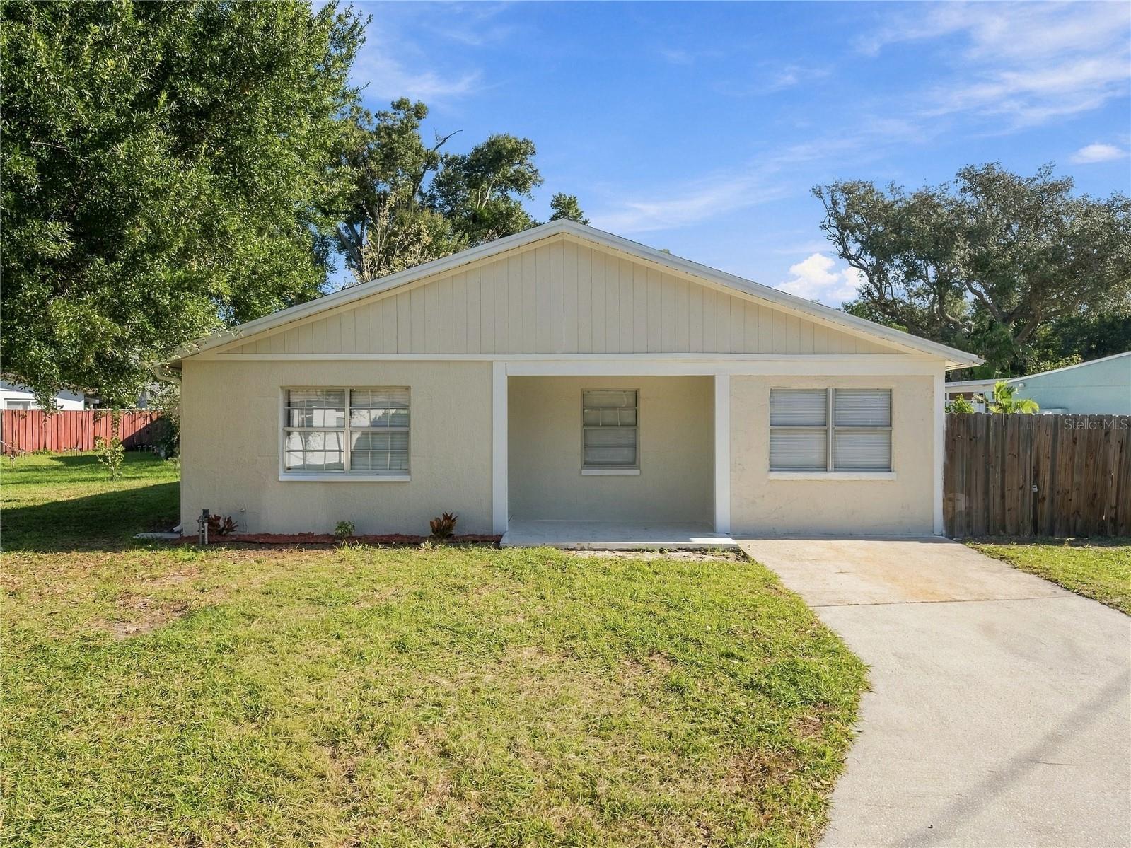 1507 W PERDIZ STREET