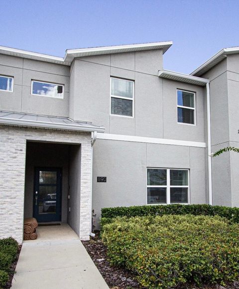 Photo of 890 Pebble Beach Drive, Davenport, FL 33896 (MLS # S5141975)