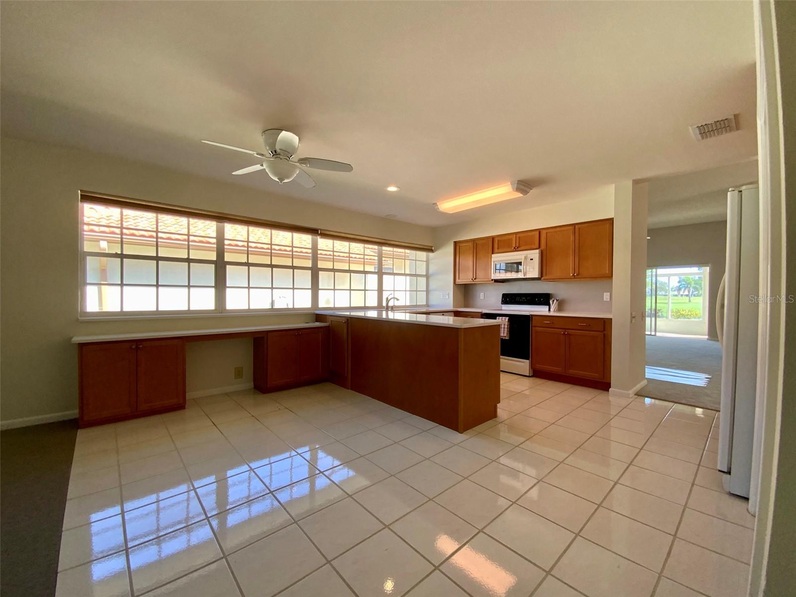 PERIDIA UNIT FOUR - Residential