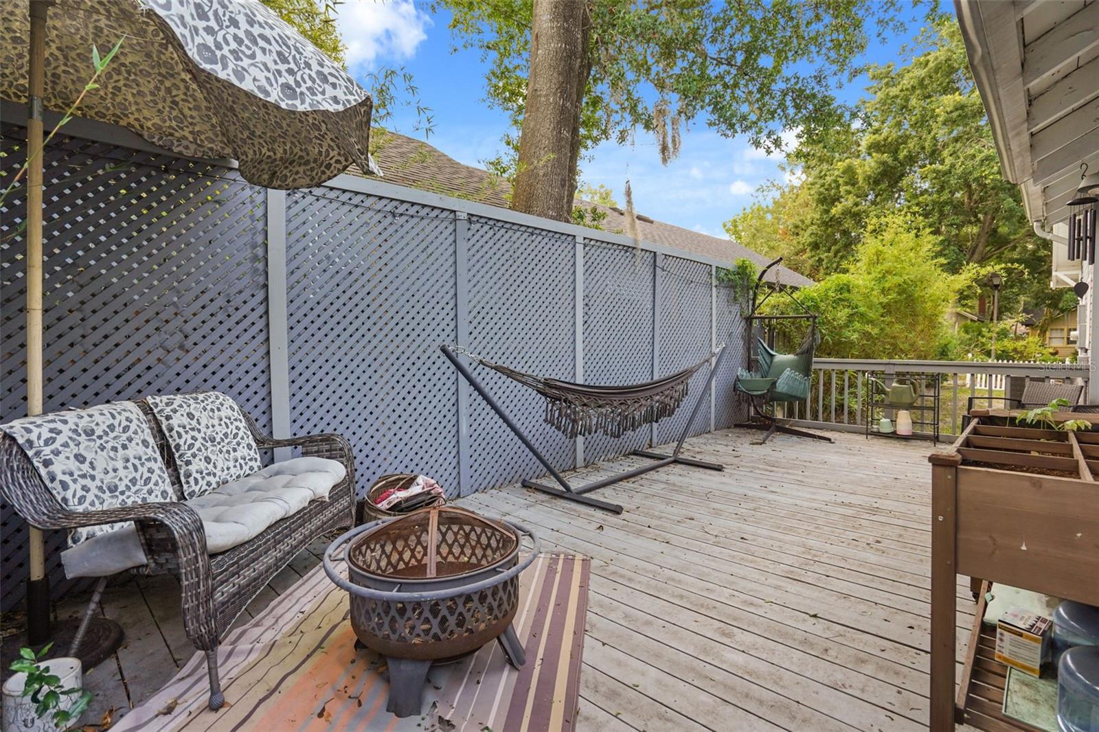 245 ORANGE PLACE