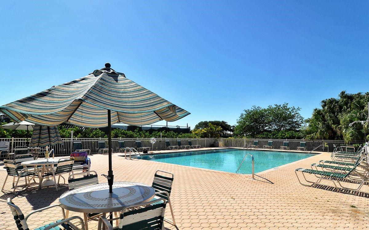 STONEYBROOK CLUBSIDE SOUTH 3 - Residential Lease