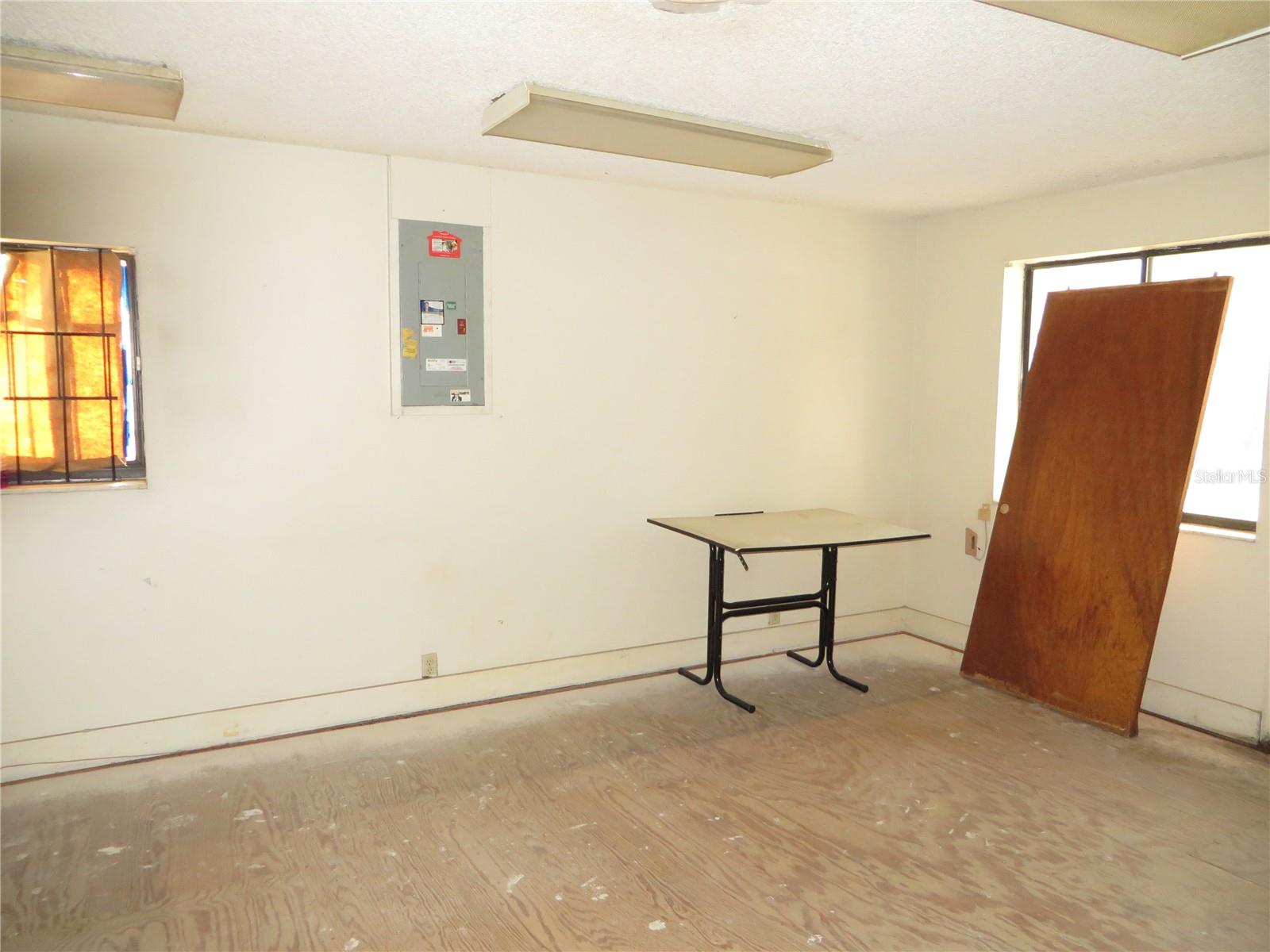 SEQUOIA HOMES - Commercial Sale