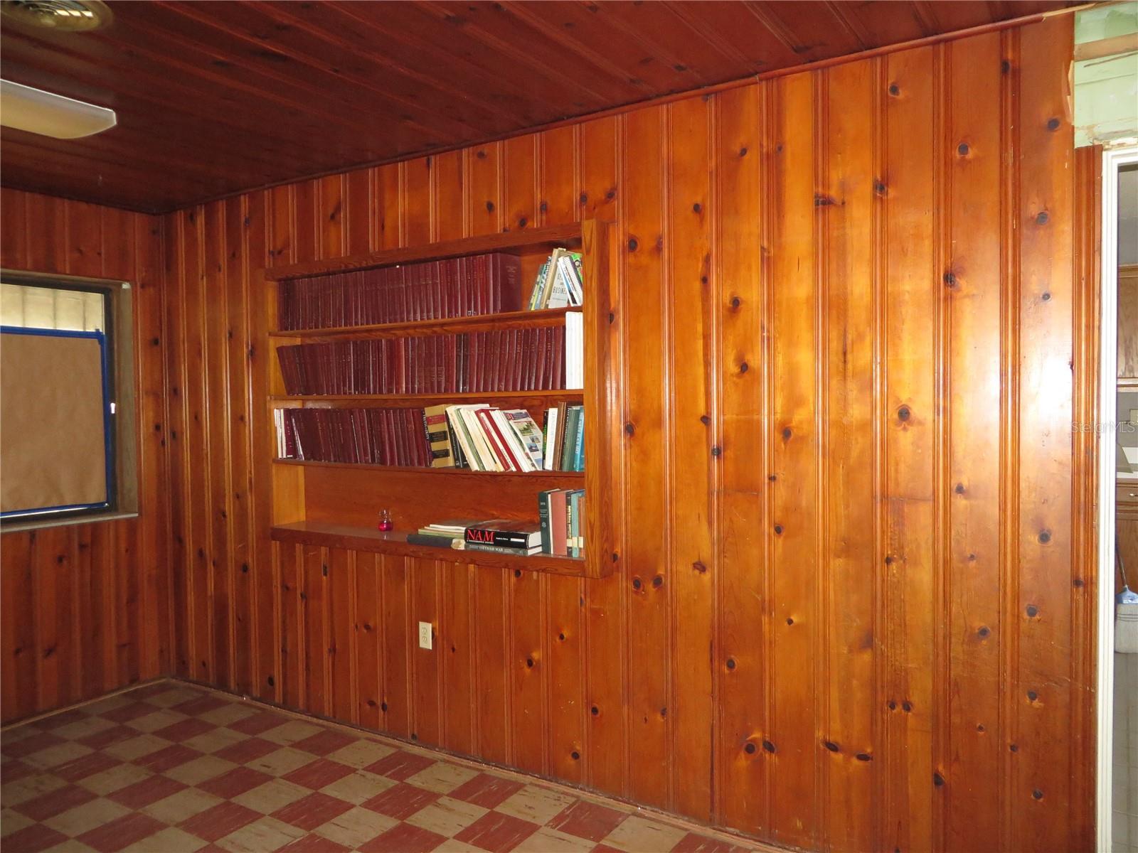 SEQUOIA HOMES - Commercial Sale