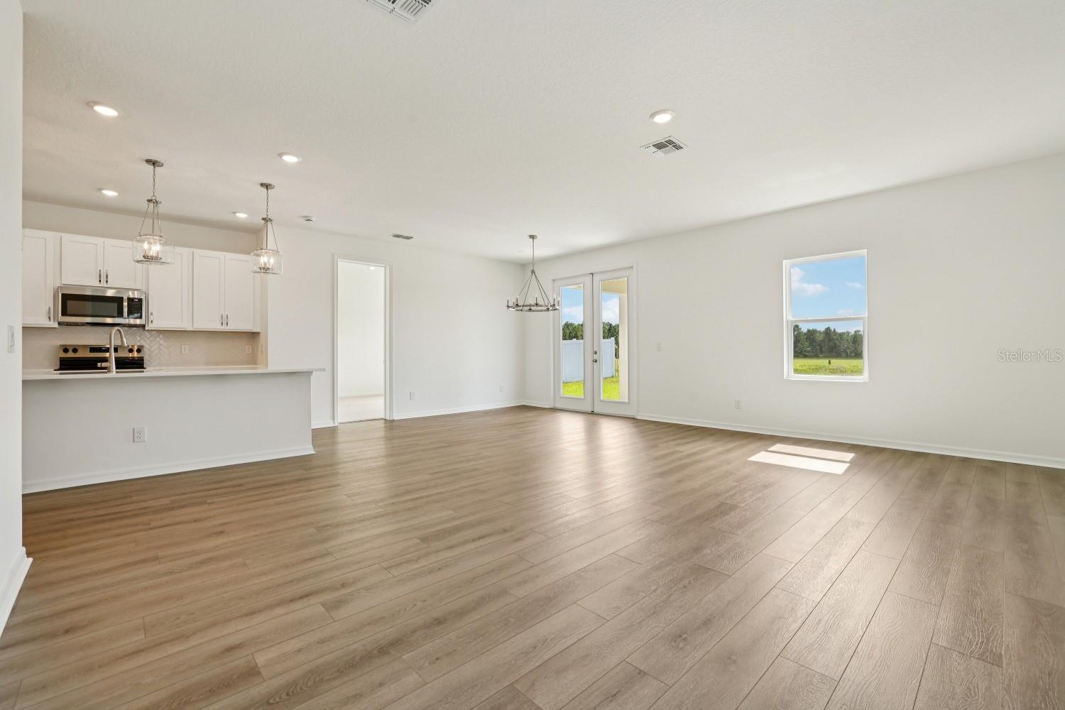 SUNBROOKE - Residential