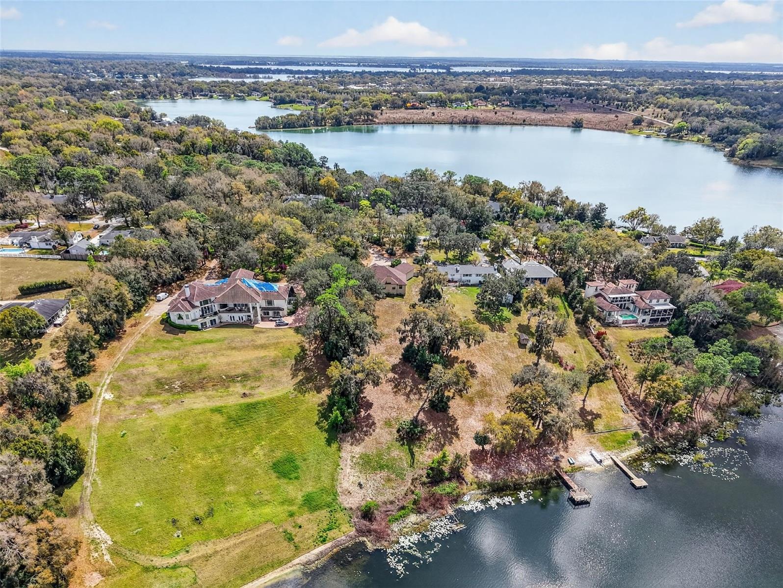 MOUNTAIN LAKE ESTATES BY LUDECKE - Residential