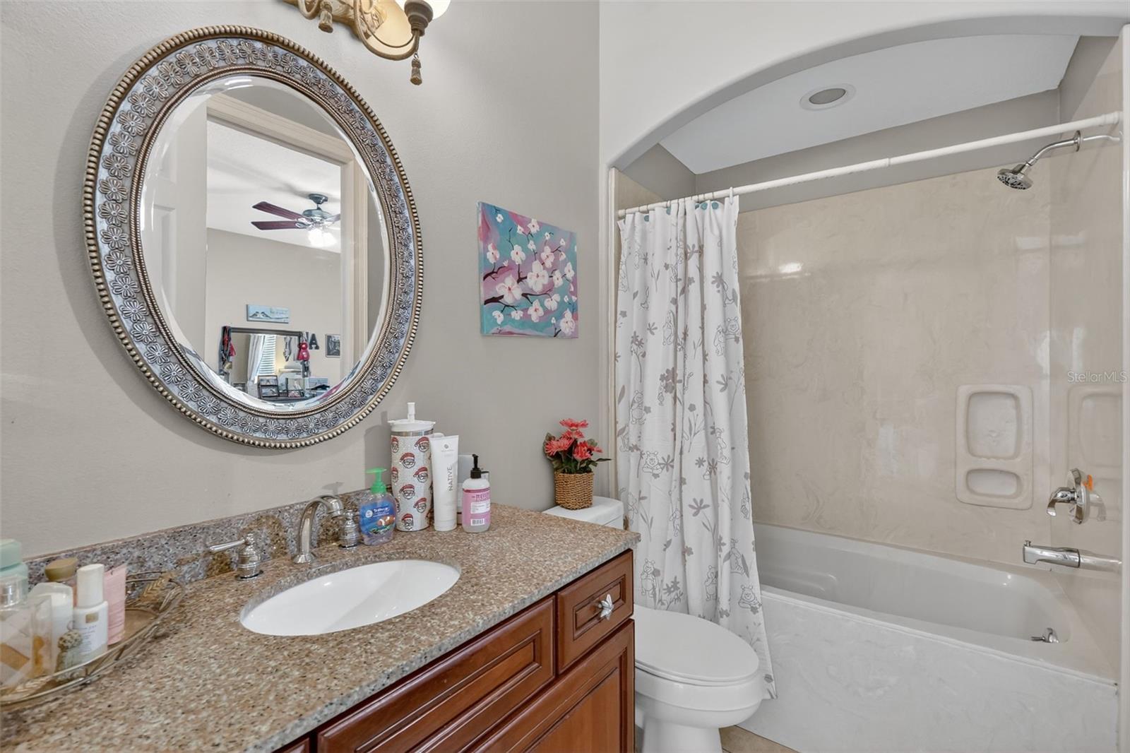 MOUNTAIN LAKE ESTATES BY LUDECKE - Residential