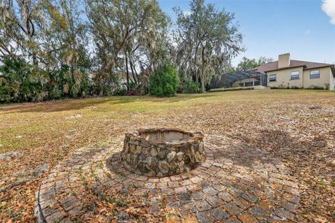 Tiny photo for 2007 Country Club Drive, Eustis, FL 32726 (MLS # G5109252)