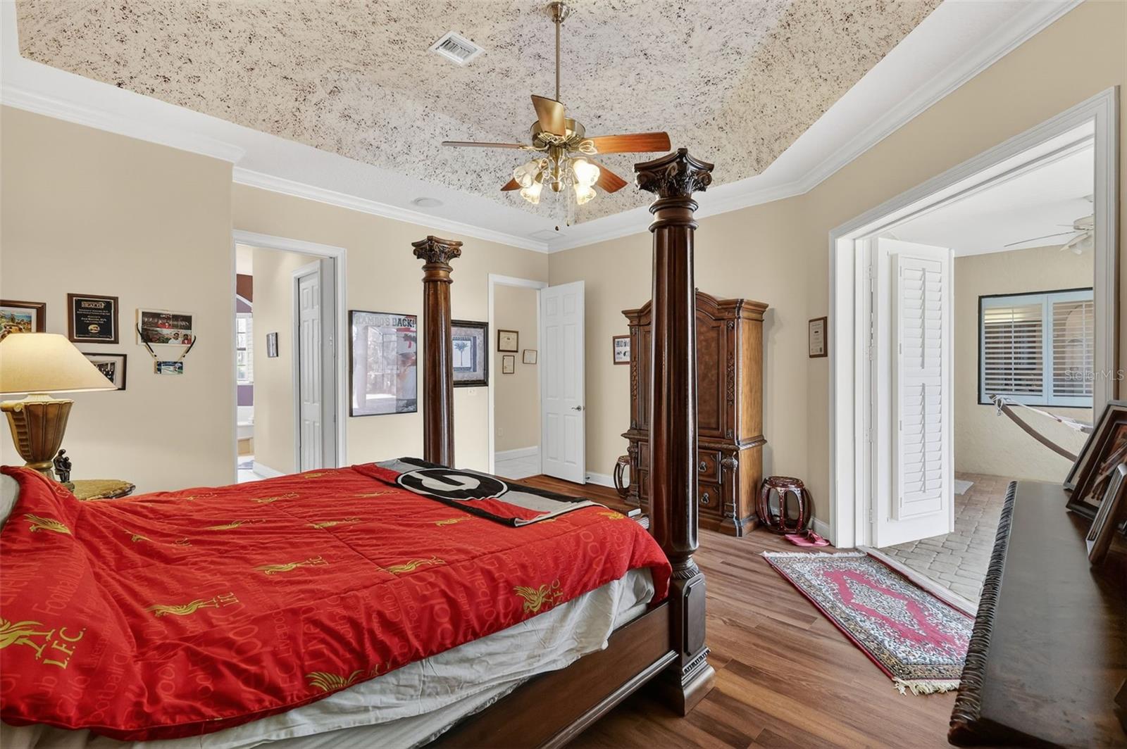 MOUNTAIN LAKE ESTATES BY LUDECKE - Residential