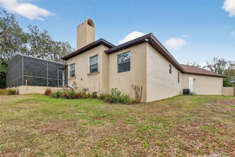 Tiny photo for 2007 Country Club Drive, Eustis, FL 32726 (MLS # G5109252)