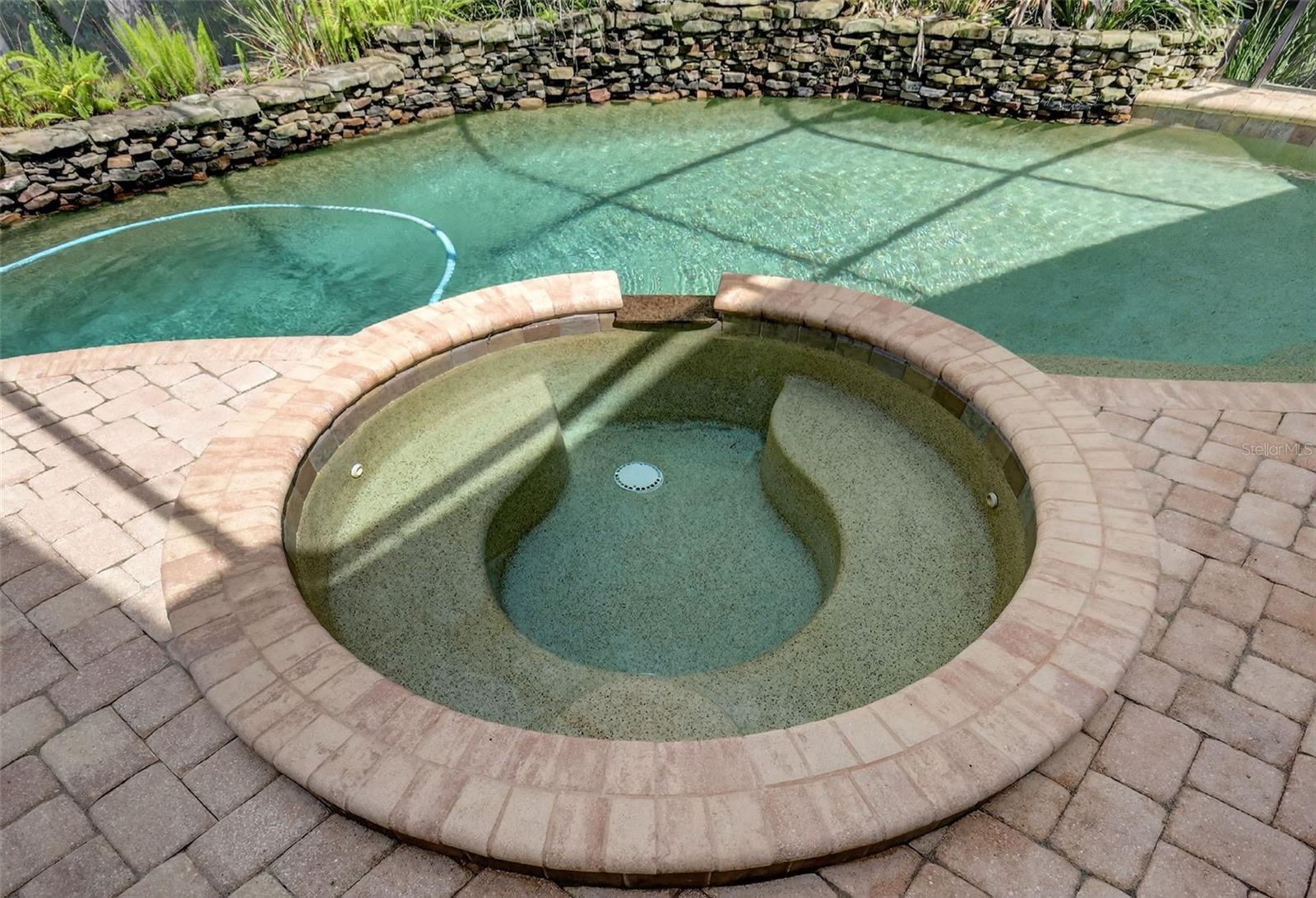 MOUNTAIN LAKE ESTATES BY LUDECKE - Residential