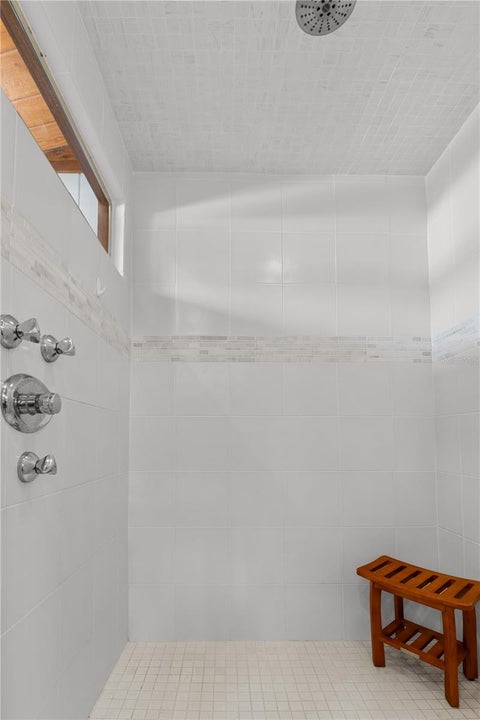 Tiny photo for 1830 SE 3rd Court, Crystal River, FL 34429 (MLS # G5117218)