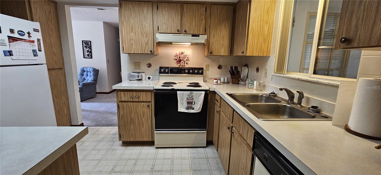 PALM CAY UN 02 & REPLAT/TRACTS - Residential