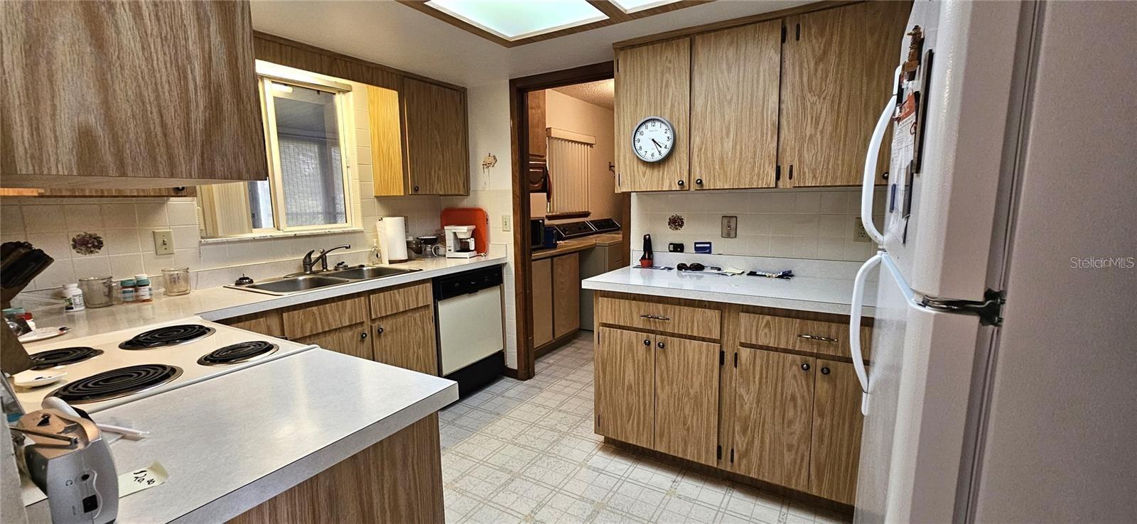 PALM CAY UN 02 & REPLAT/TRACTS - Residential