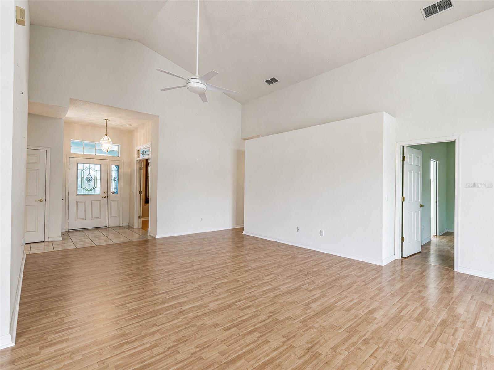 REMINGTON AT KINGS RIDGE - Residential