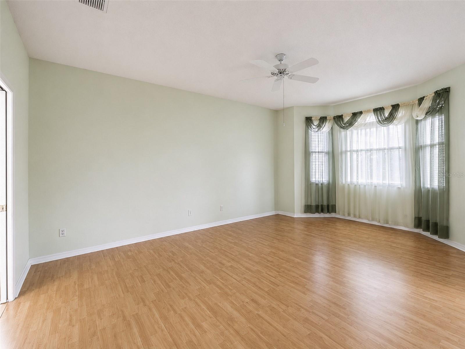 REMINGTON AT KINGS RIDGE - Residential