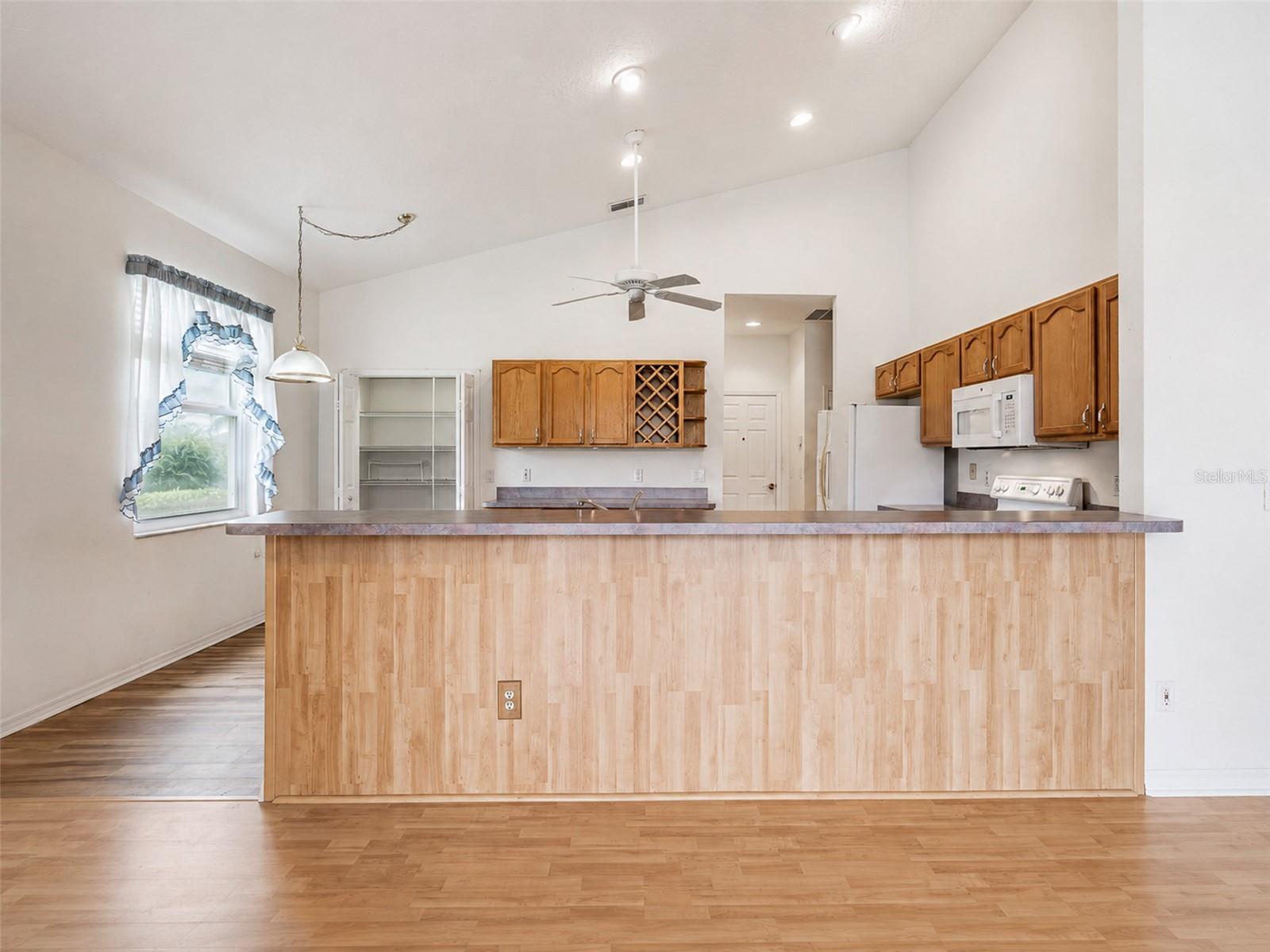 REMINGTON AT KINGS RIDGE - Residential