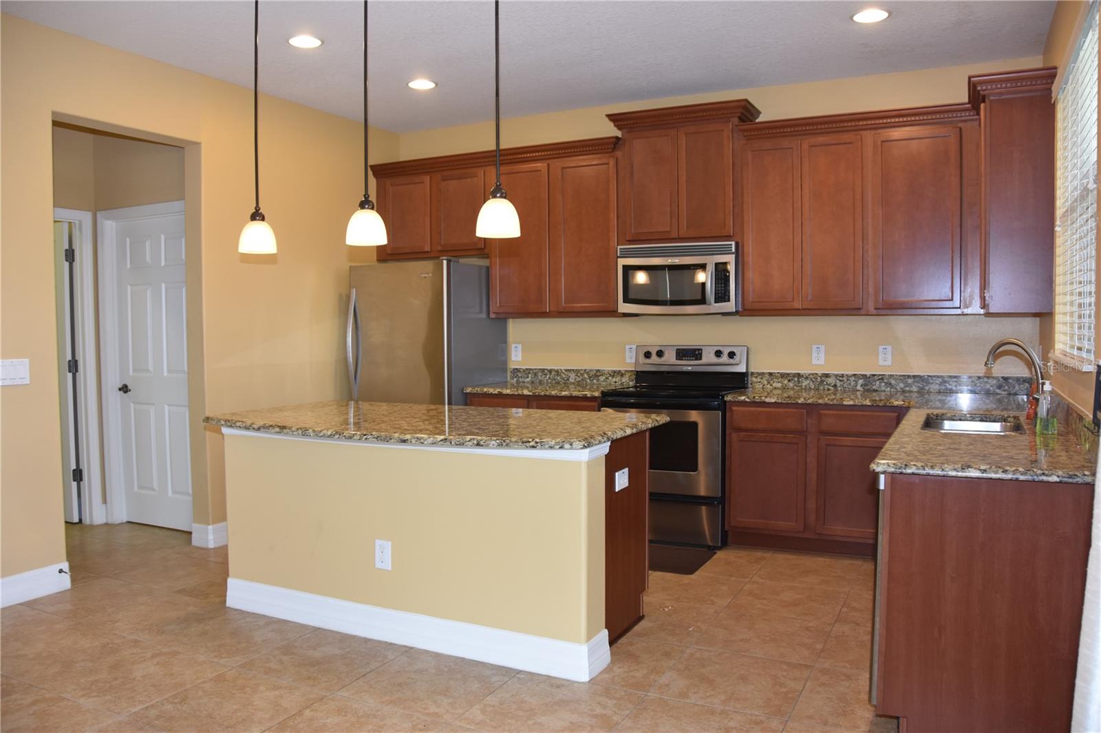 VILLAGES  AT BRIDGEWATER VILLAGE 02 - Residential Lease