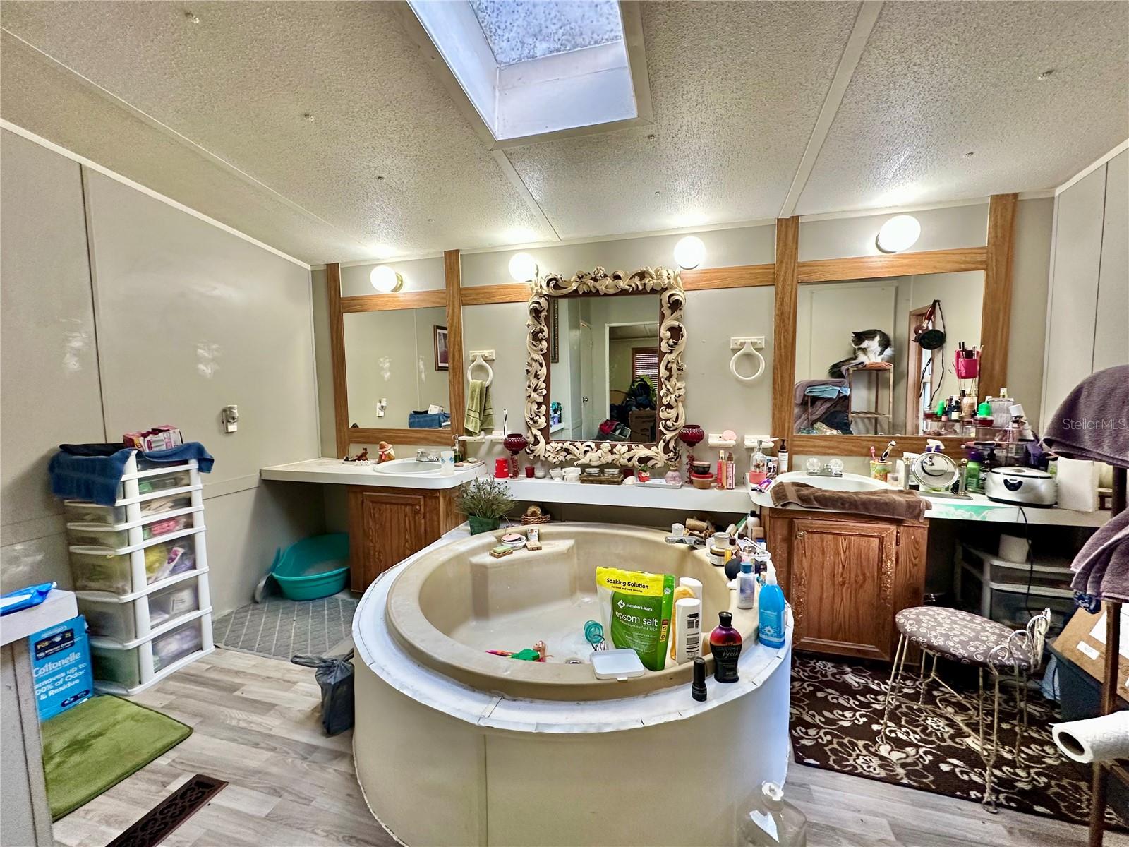 MEADOWS UN 05 - Residential