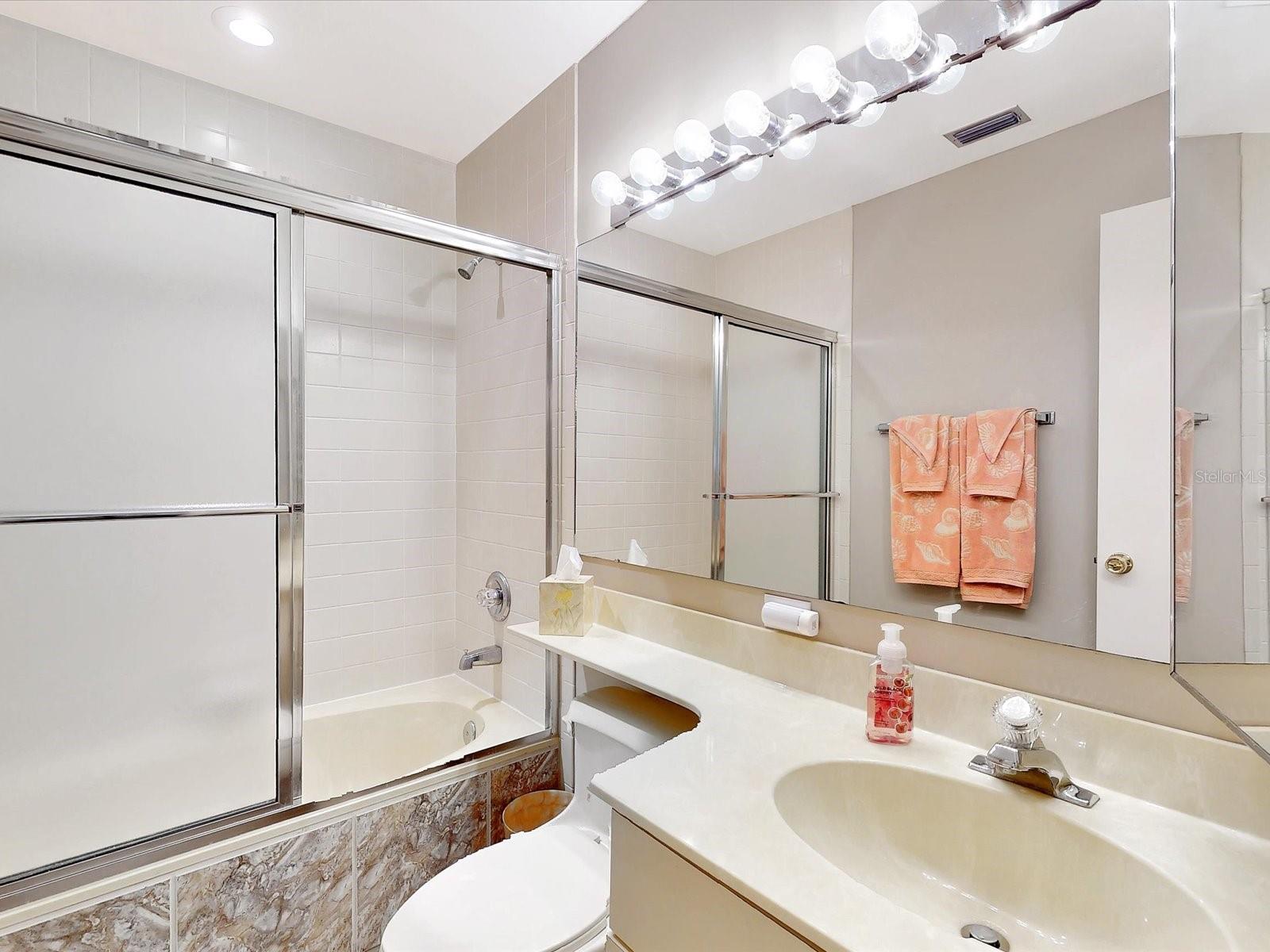 GRENELEFE CLUB ESTATES - Residential