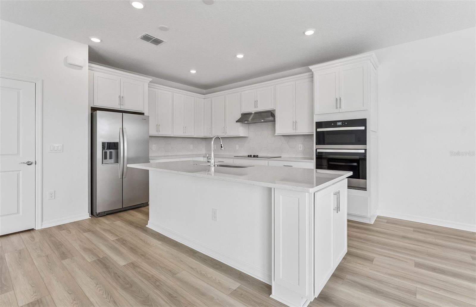 SILVERLAKE PHASE 2 - Residential