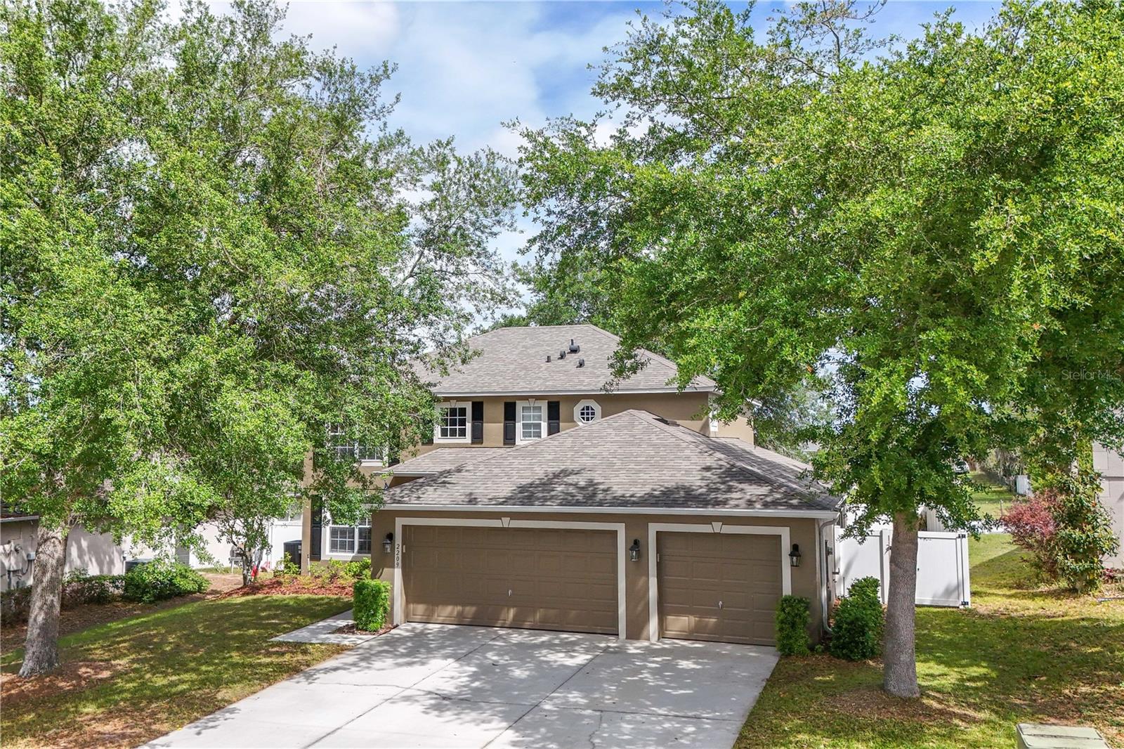 HILLCREST/LK NETTIE - Residential