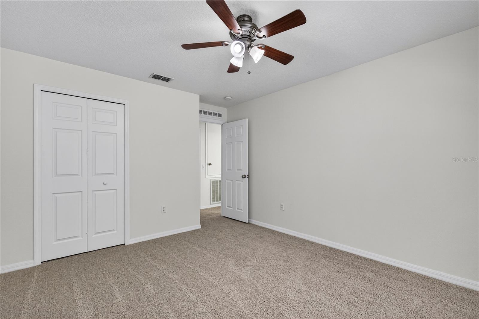 HILLCREST/LK NETTIE - Residential