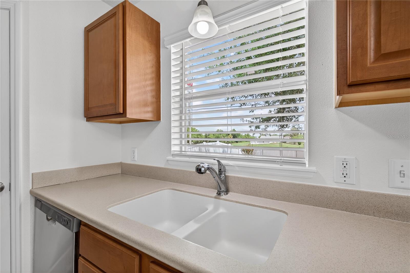 HILLCREST/LK NETTIE - Residential