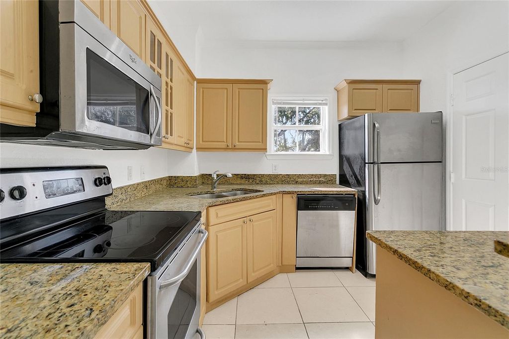 Photo of 3551 Conroy Road #122, Orlando, FL 32839 (MLS # O6371832)