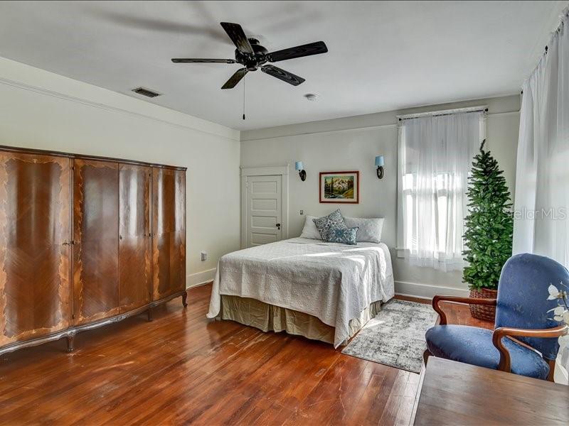 GILCHRIST RESUB - Residential