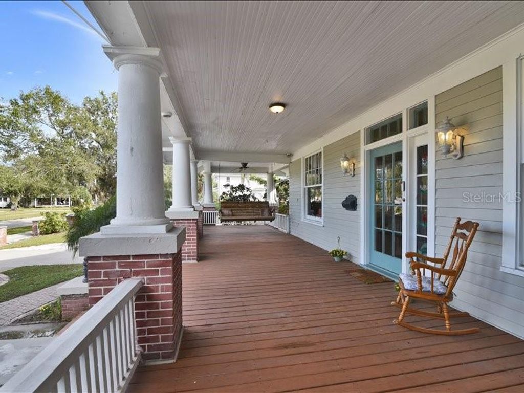 Photo of 606 E Oak Street, Arcadia, FL 34266 (MLS # C7520413)