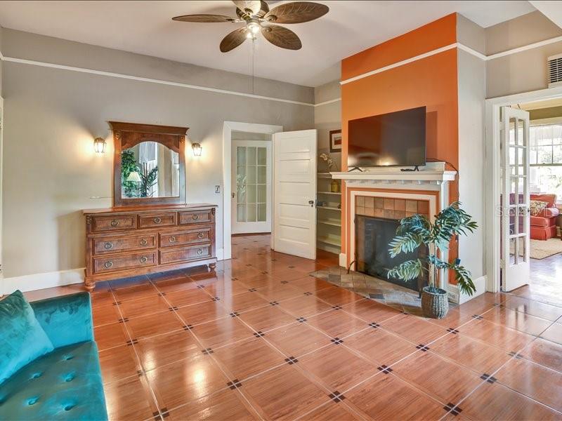 GILCHRIST RESUB - Residential