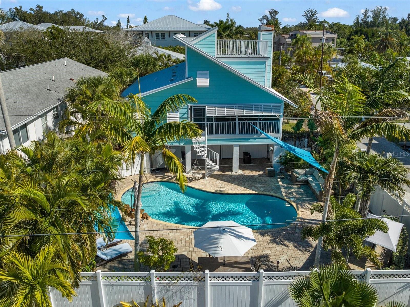 POINT OF ROCKS - Residential