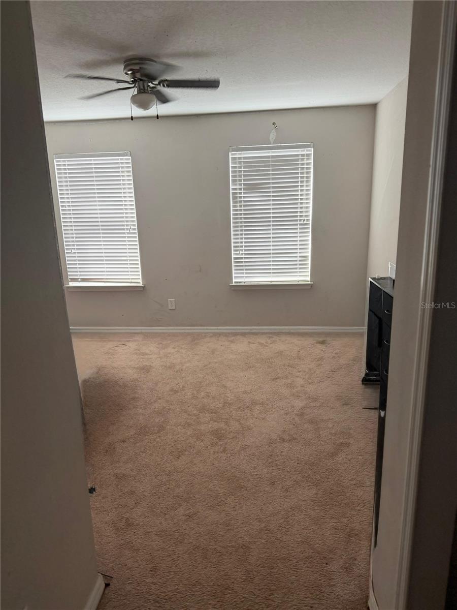 BENTLEY GREEN - Residential