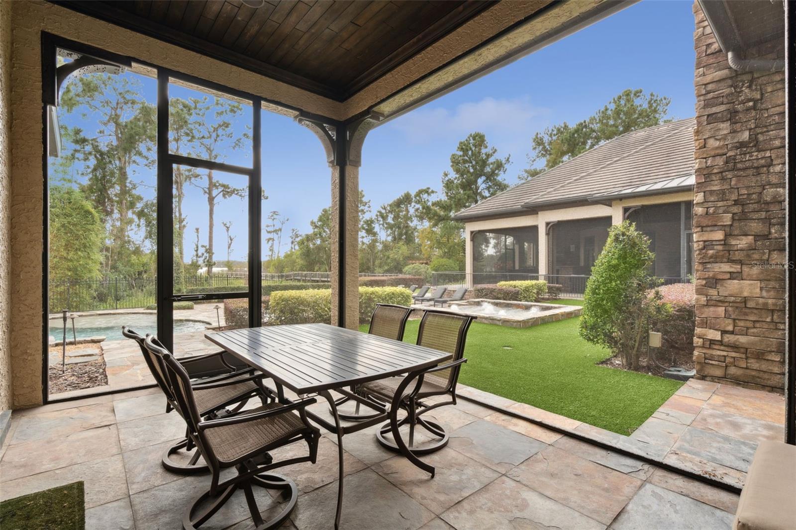 KEENES POINTE 46/104 - Residential