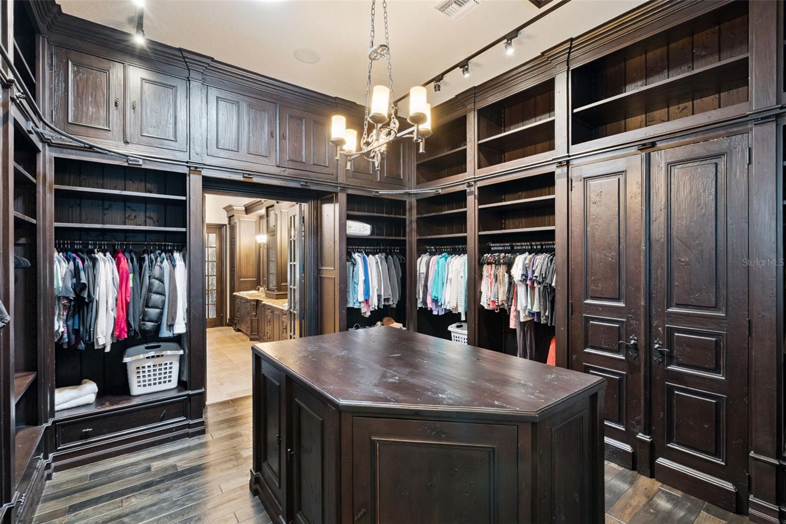 KEENES POINTE 46/104 - Residential