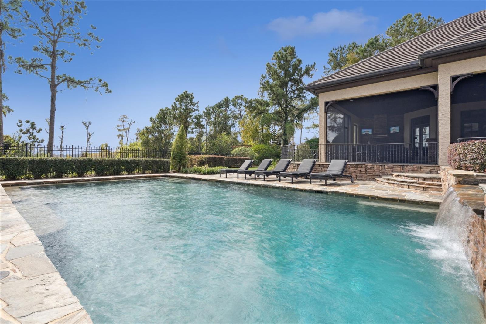 KEENES POINTE 46/104 - Residential