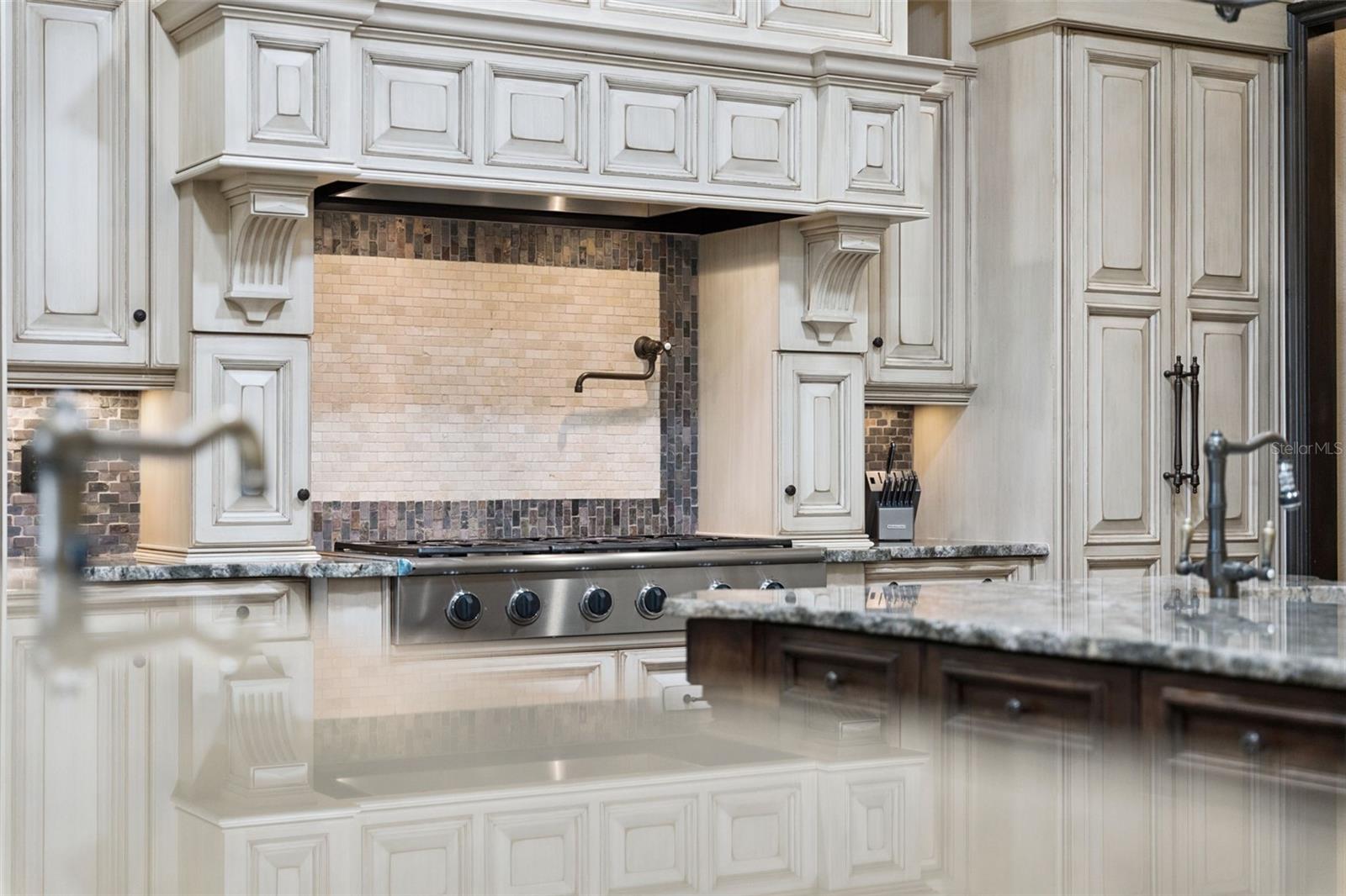 KEENES POINTE 46/104 - Residential