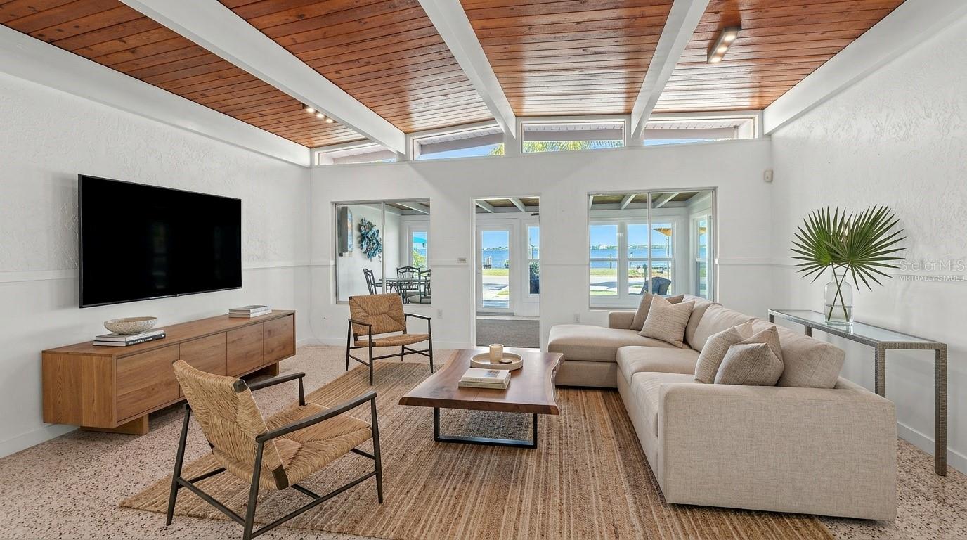 MANATEE GARDENS THIRD SEC - Residential